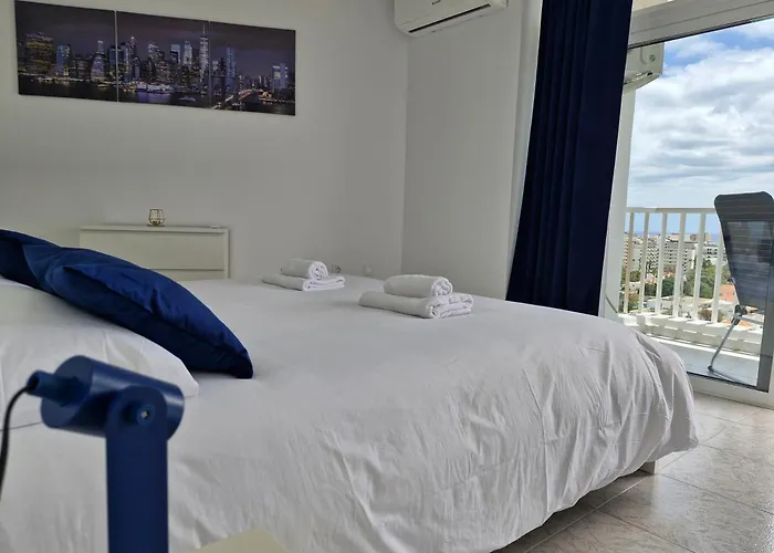 Premier View Americas Apartamento *