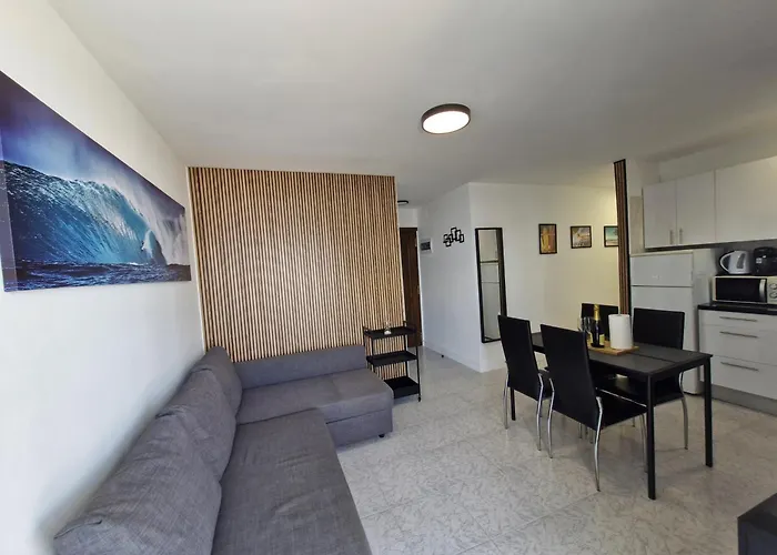 Premier View Americas 公寓 *