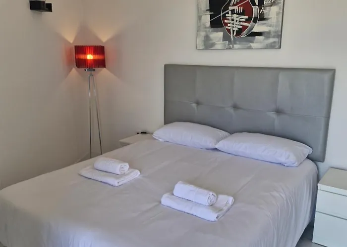 Premier View Americas